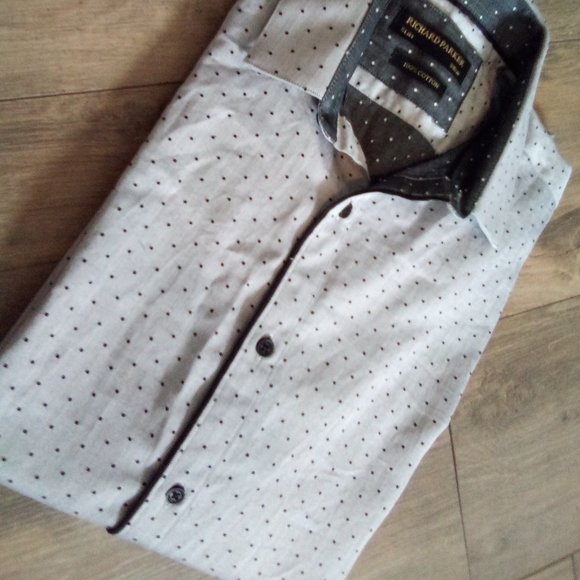 richard parker white shirts